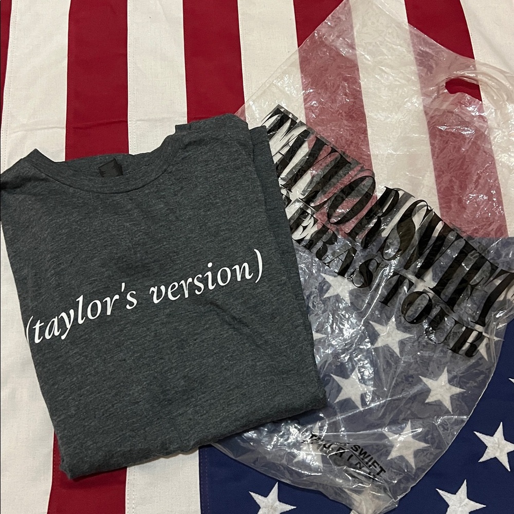 “Taylor’s version” t-Shirt - Picture 7 of 11